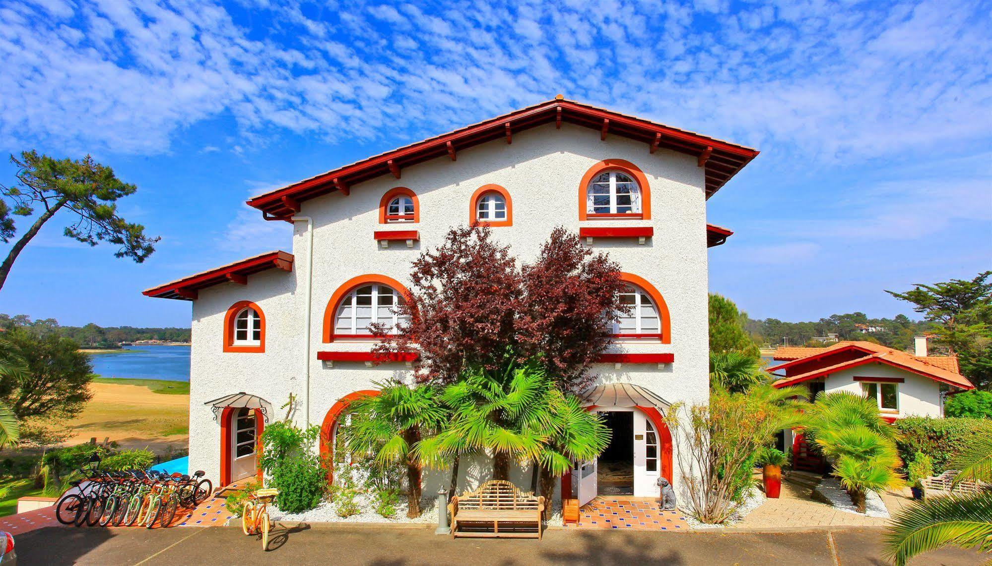 Hotel Les Hortensias Du Lac Soorts-Hossegor Exterior photo